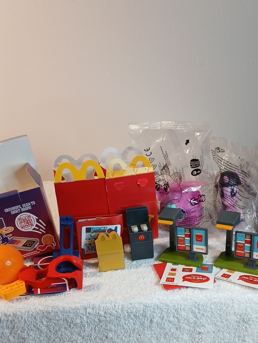McDonald's Kids Toy Playset - Red and Yellow Happy Meal Accessories